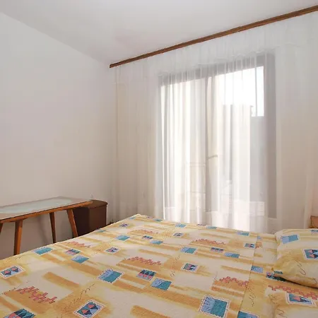Apartment Fuer 4 Personen Ca 50 Qm In Banjole, Istrien Istrische Riviera *