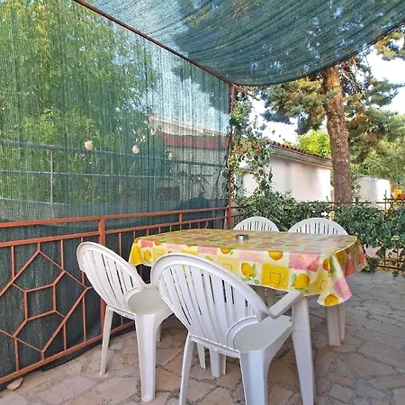 Apartment Fuer 4 Personen Ca 50 Qm In Banjole, Istrien Istrische Riviera *